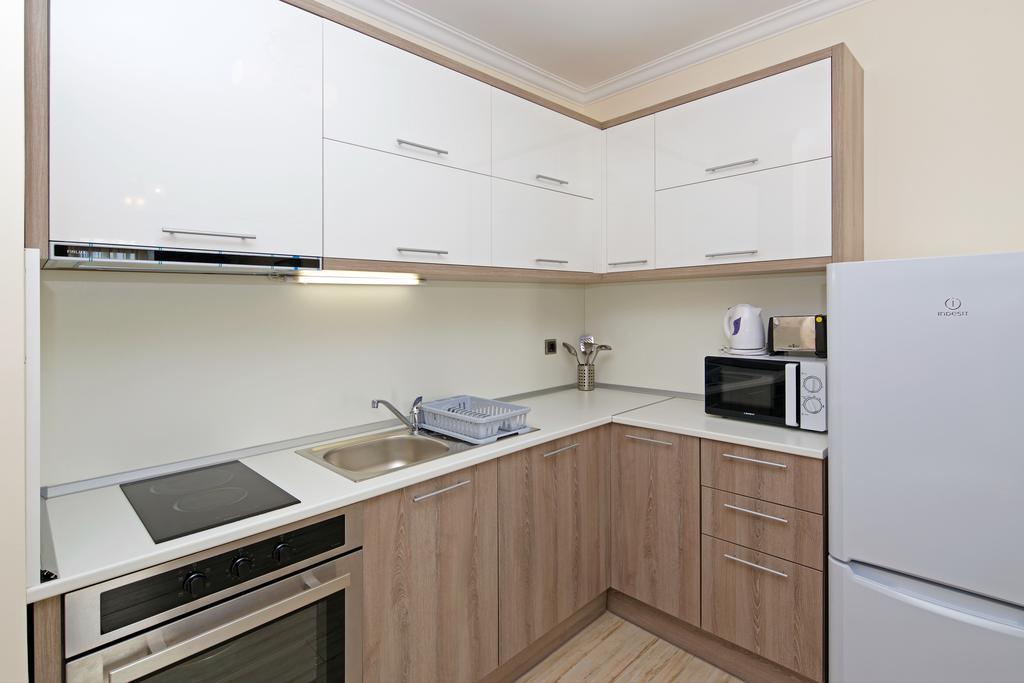 Mars Apartments In Tryavna Beach Complex Sveti Vlas Habitación foto
